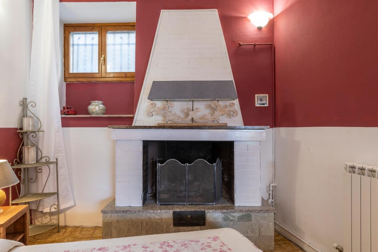 Charm Amidst Lakes & Mountains - Renovated In 2023 Ramponio Exterior foto